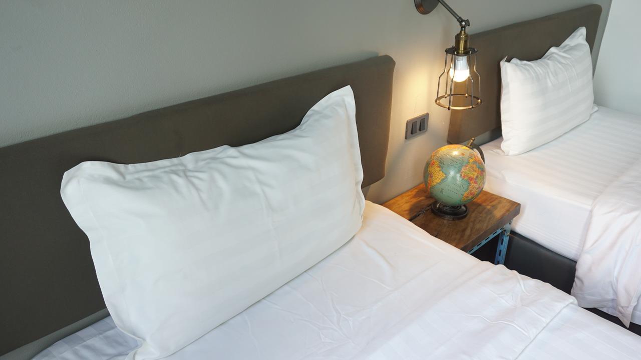Stone Head Hua Hin Hotel Exterior foto